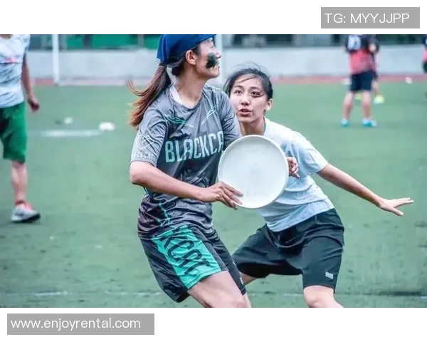 武汉飞盘队在比赛中创下新高经验排名引发广泛关注与讨论