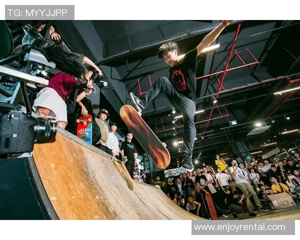 深圳滑板队勇夺最新滑板耐力TOP10榜首位置引发热议